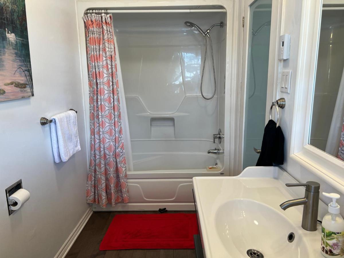 Le 2316 Apartment Saint-Hyacinthe Ngoại thất bức ảnh