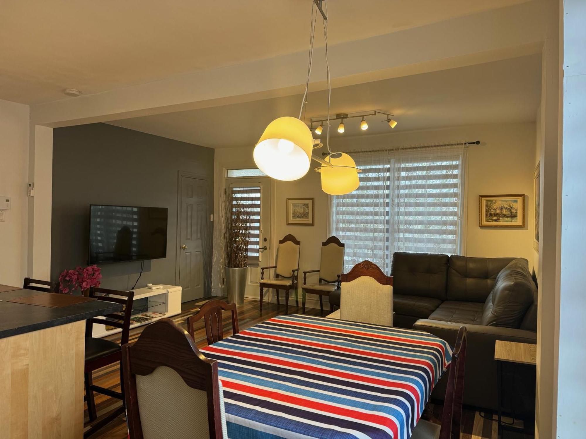 Le 2316 Apartment Saint-Hyacinthe Ngoại thất bức ảnh
